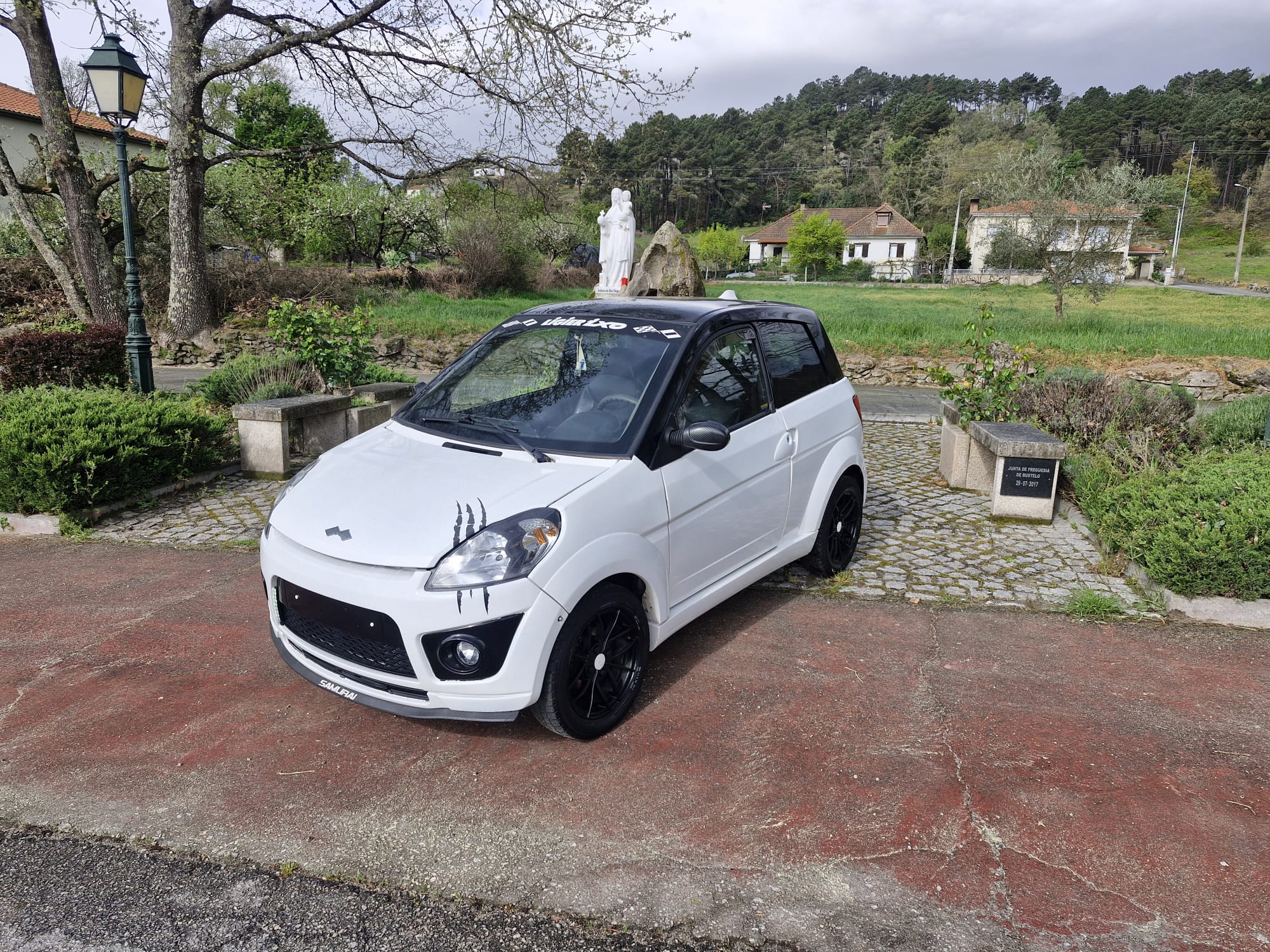 car