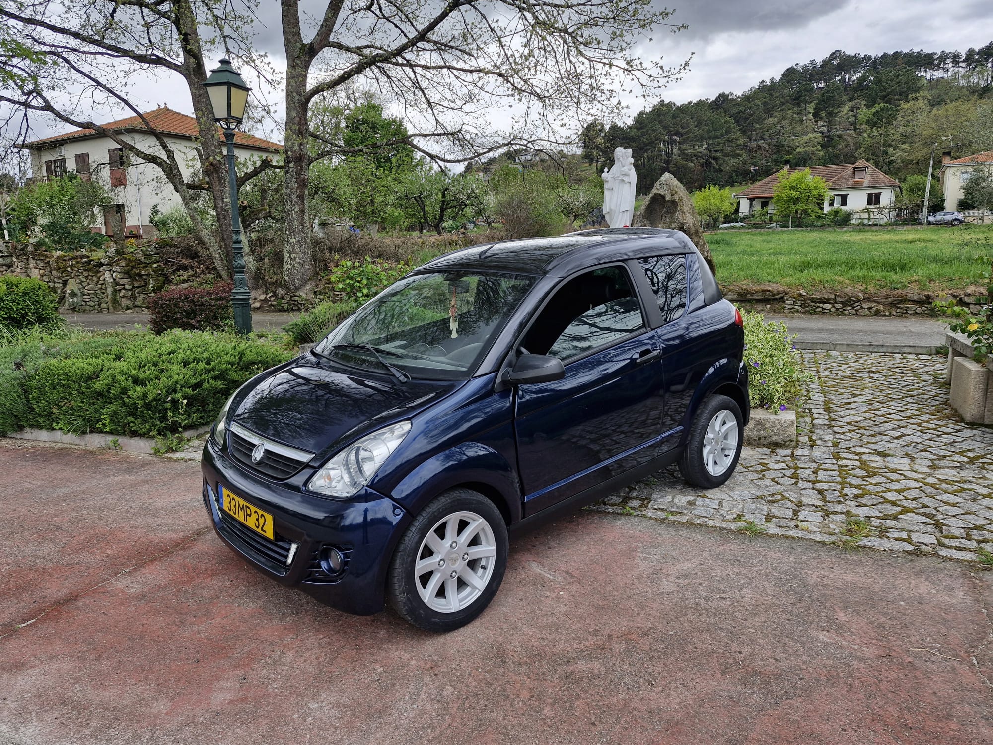 car