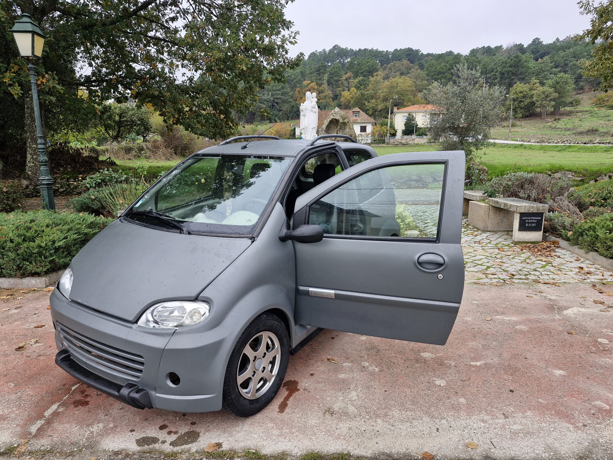 car