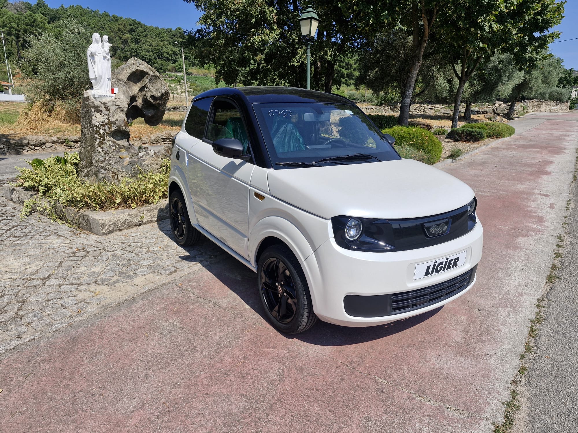 car
