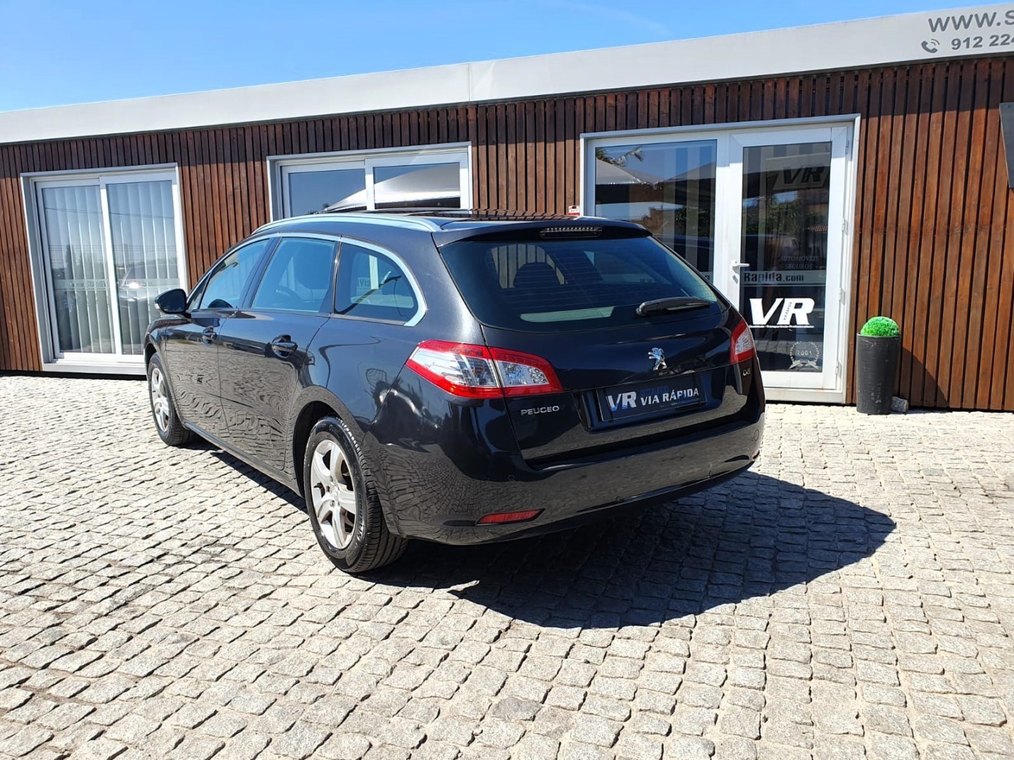 car