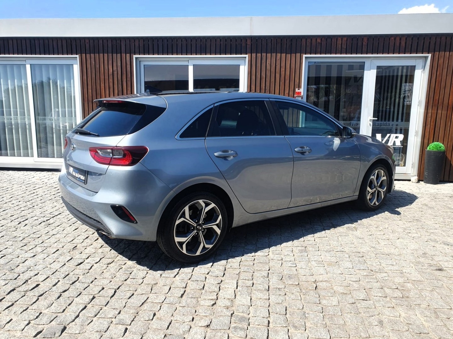 car