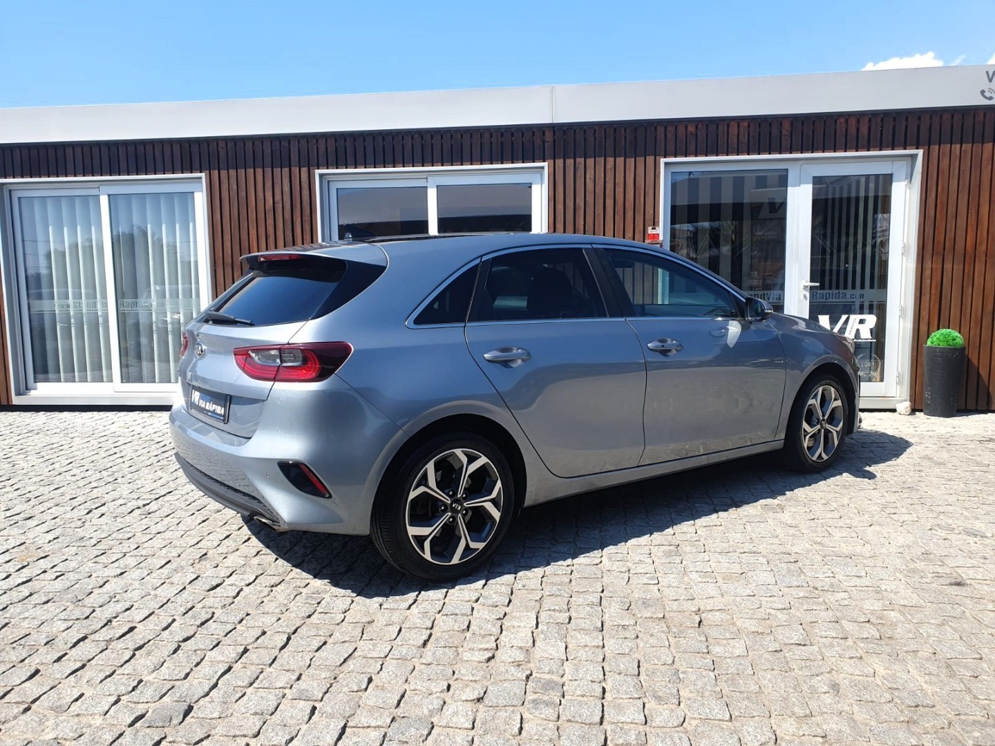 car