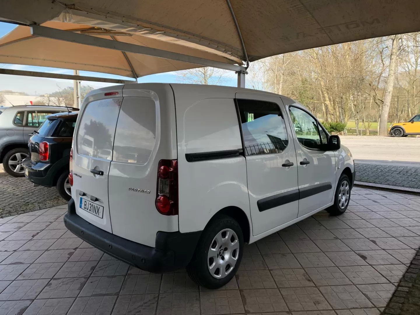 car