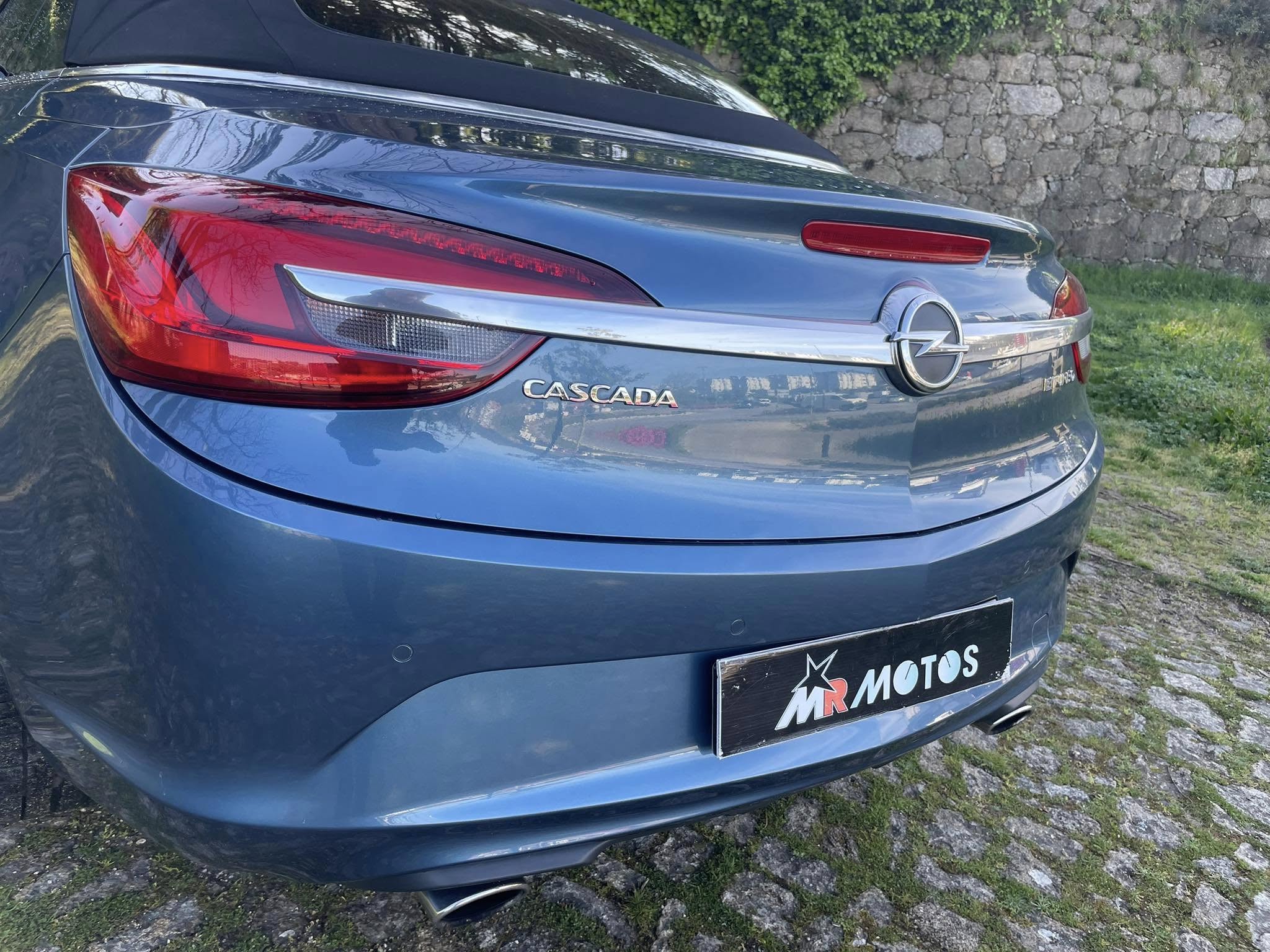car