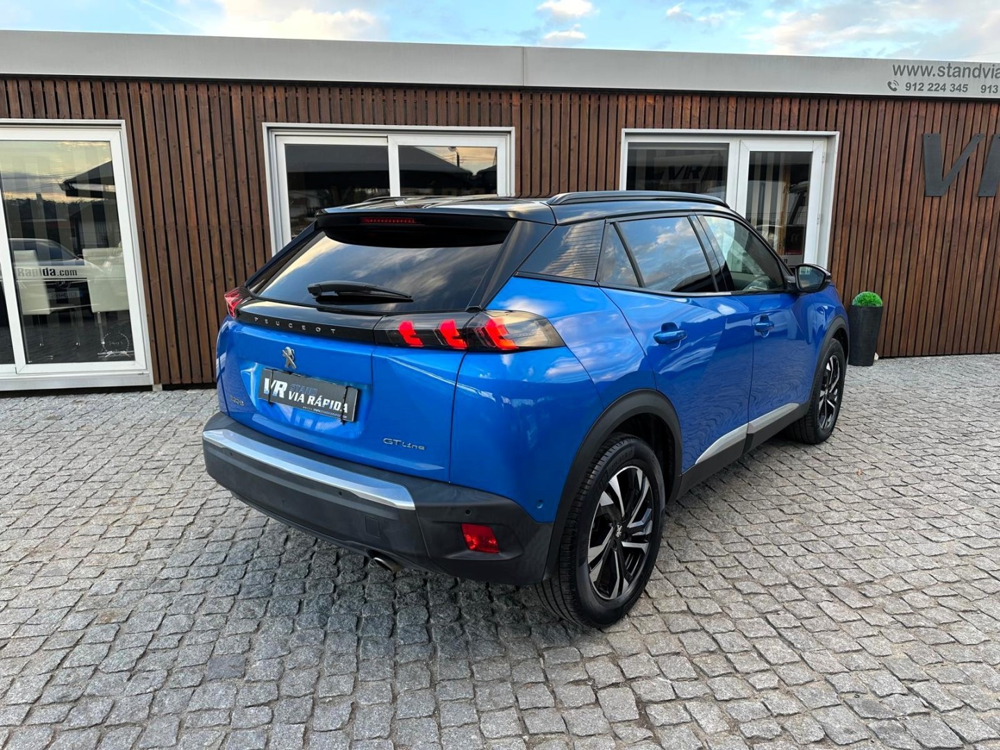 car