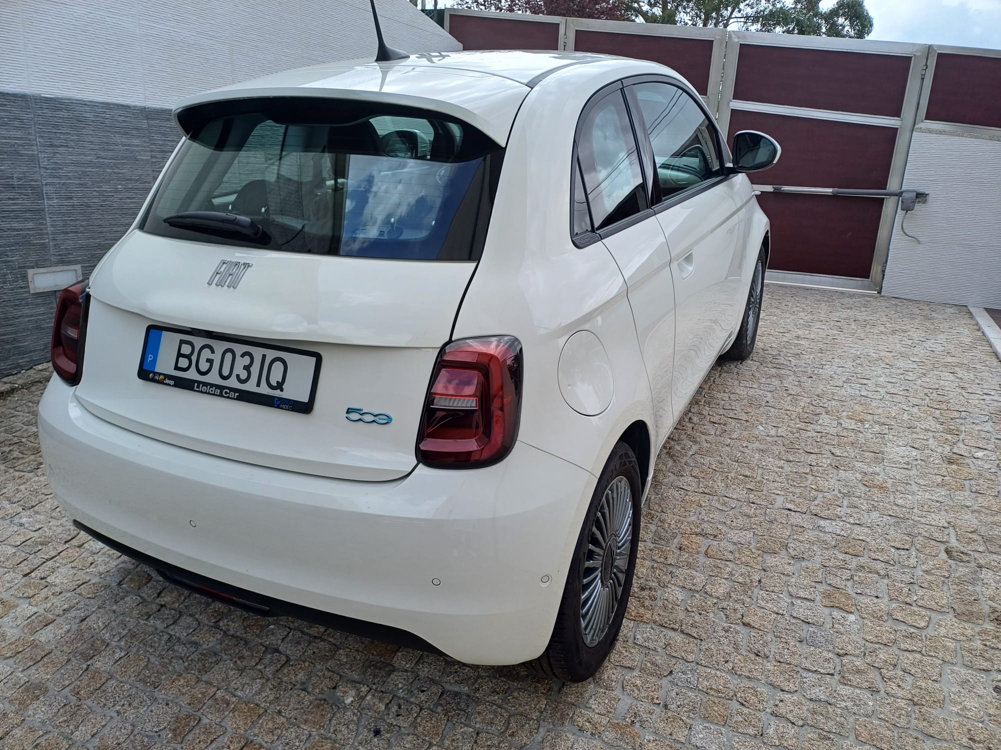 car