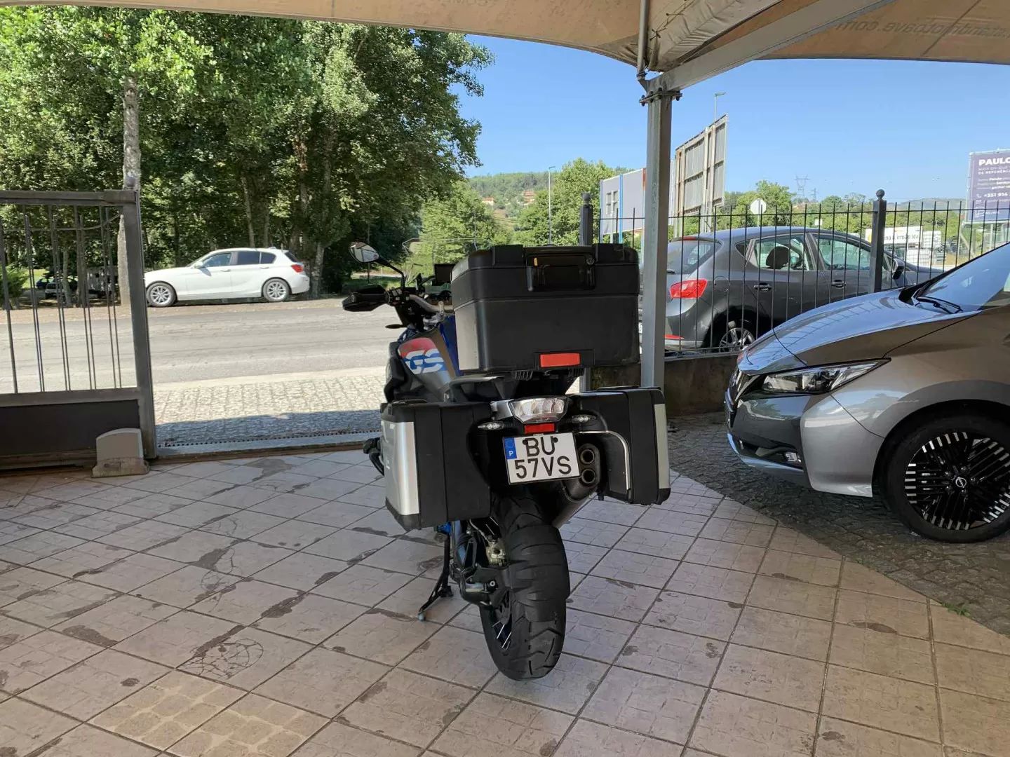 car