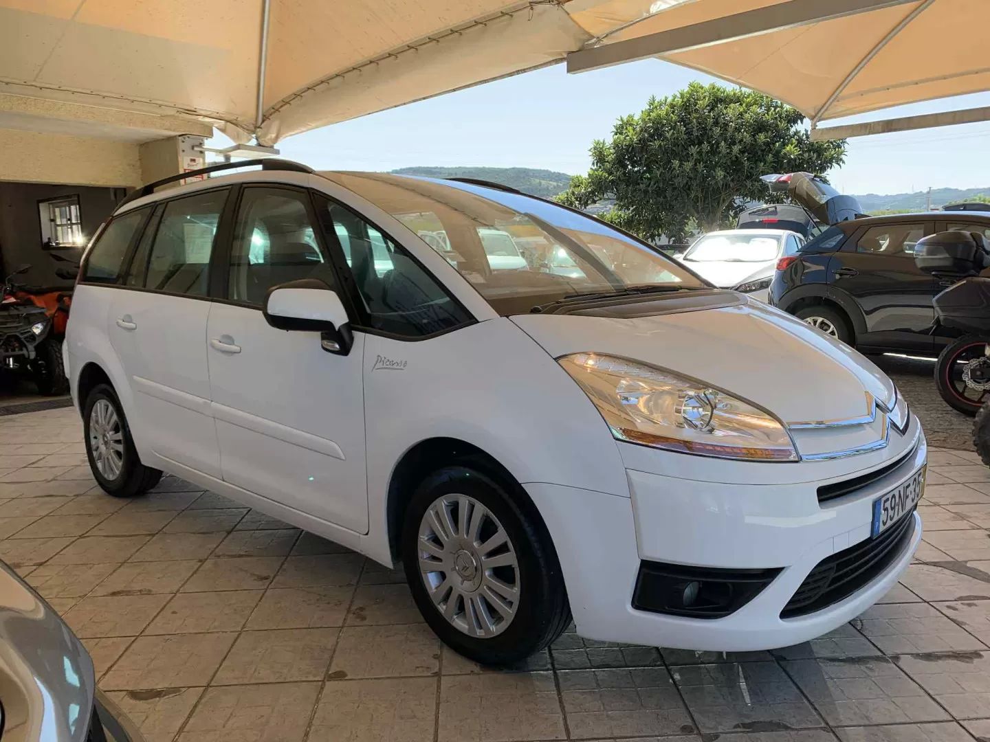 car
