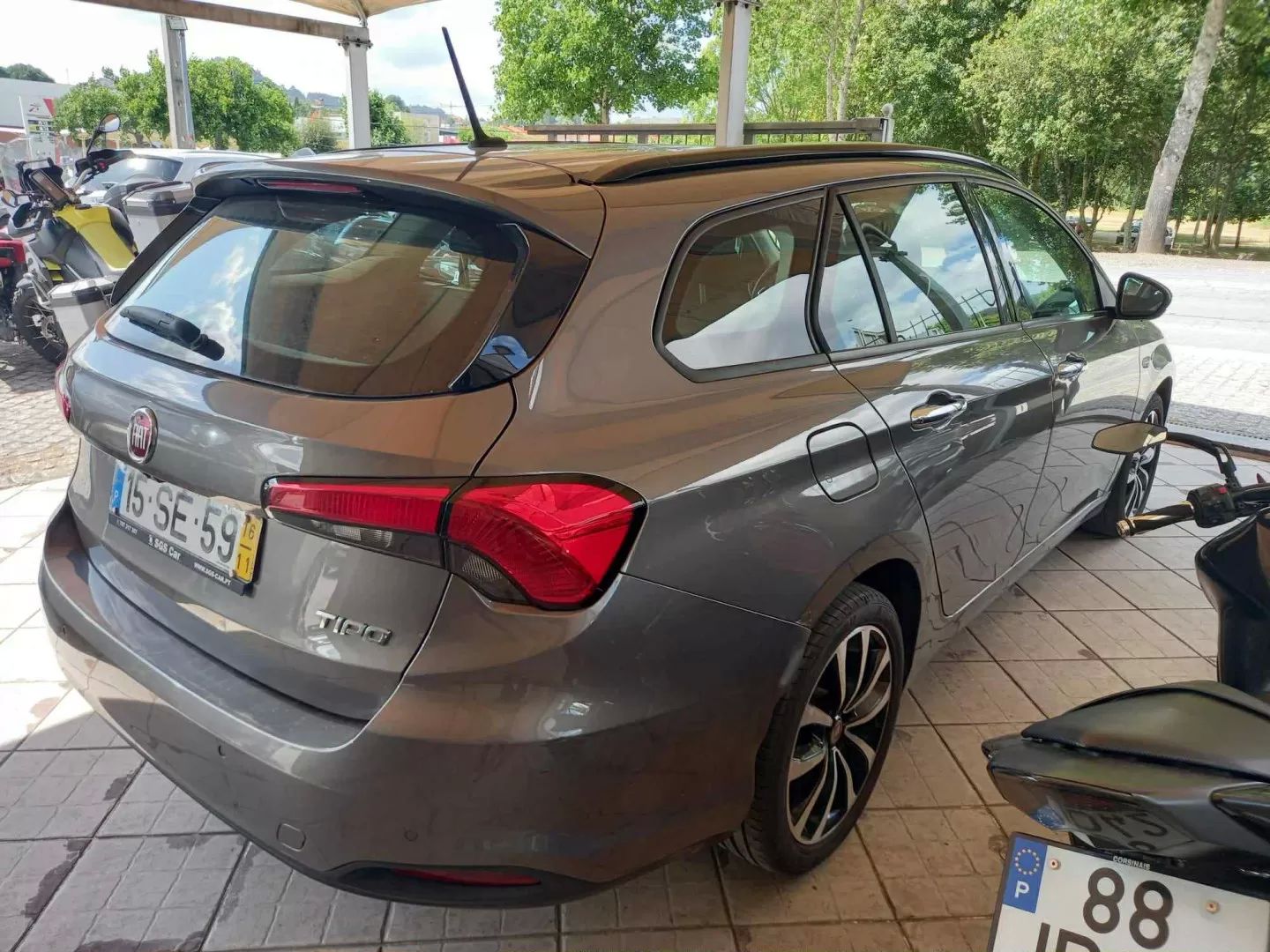 car