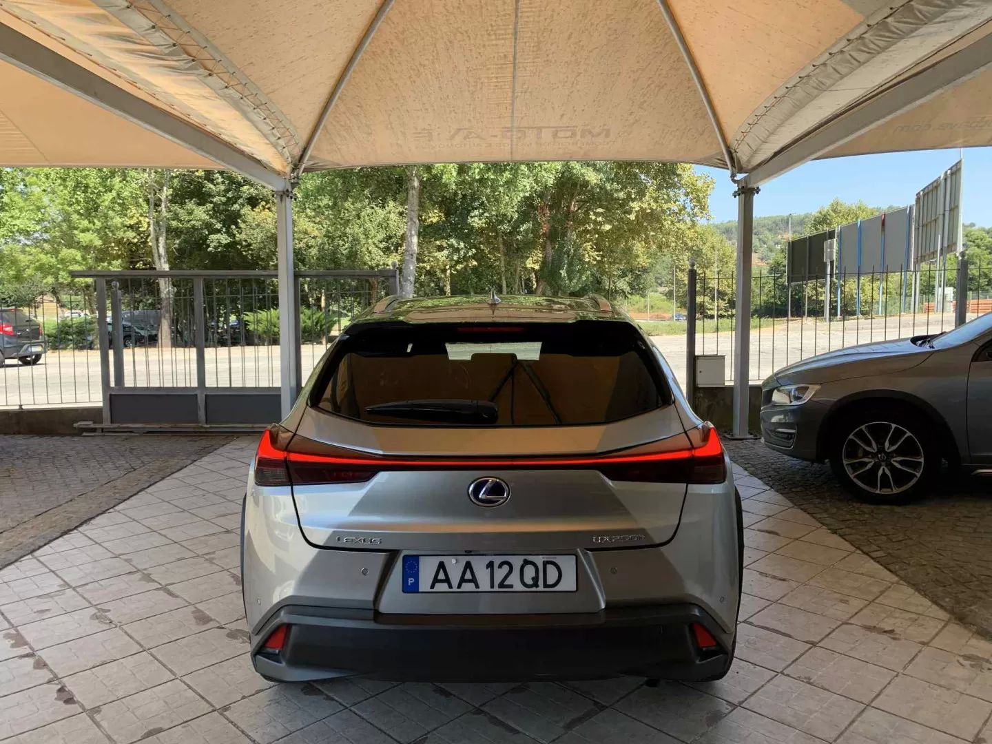 car