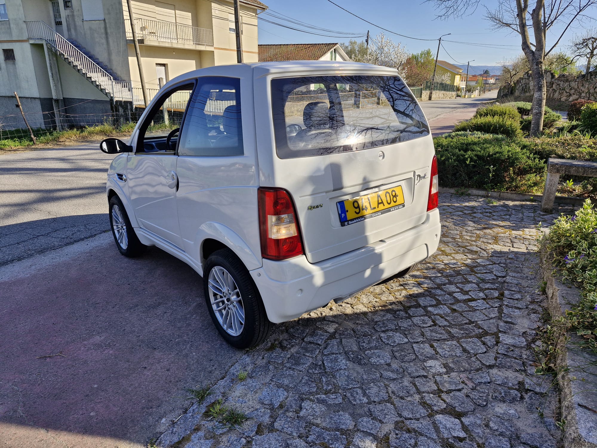 car