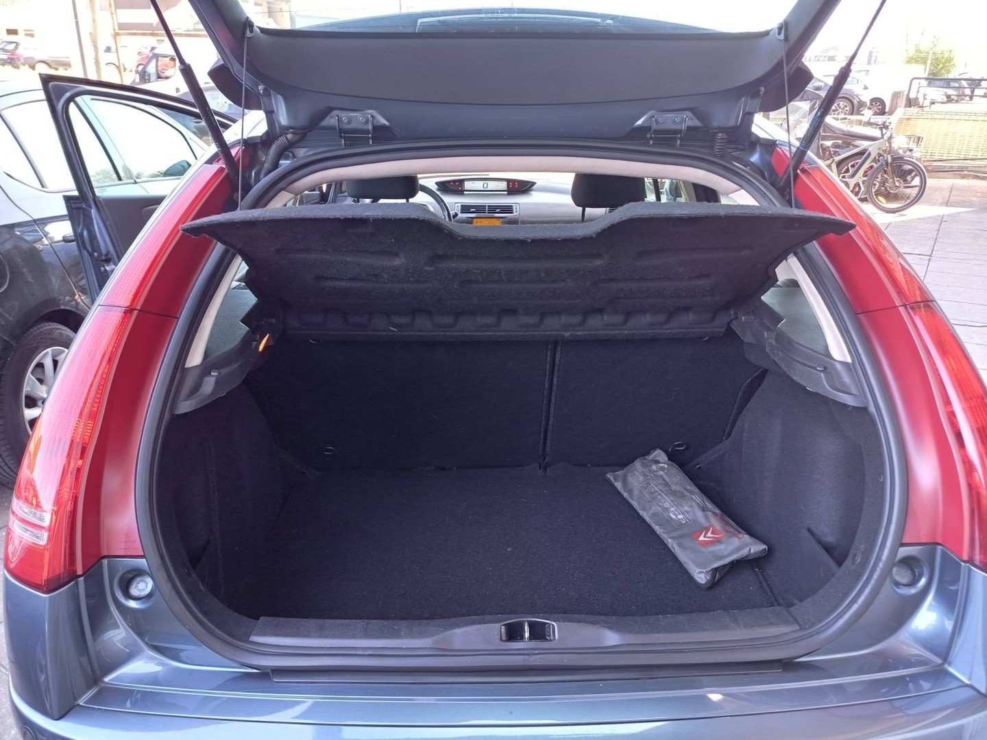 car
