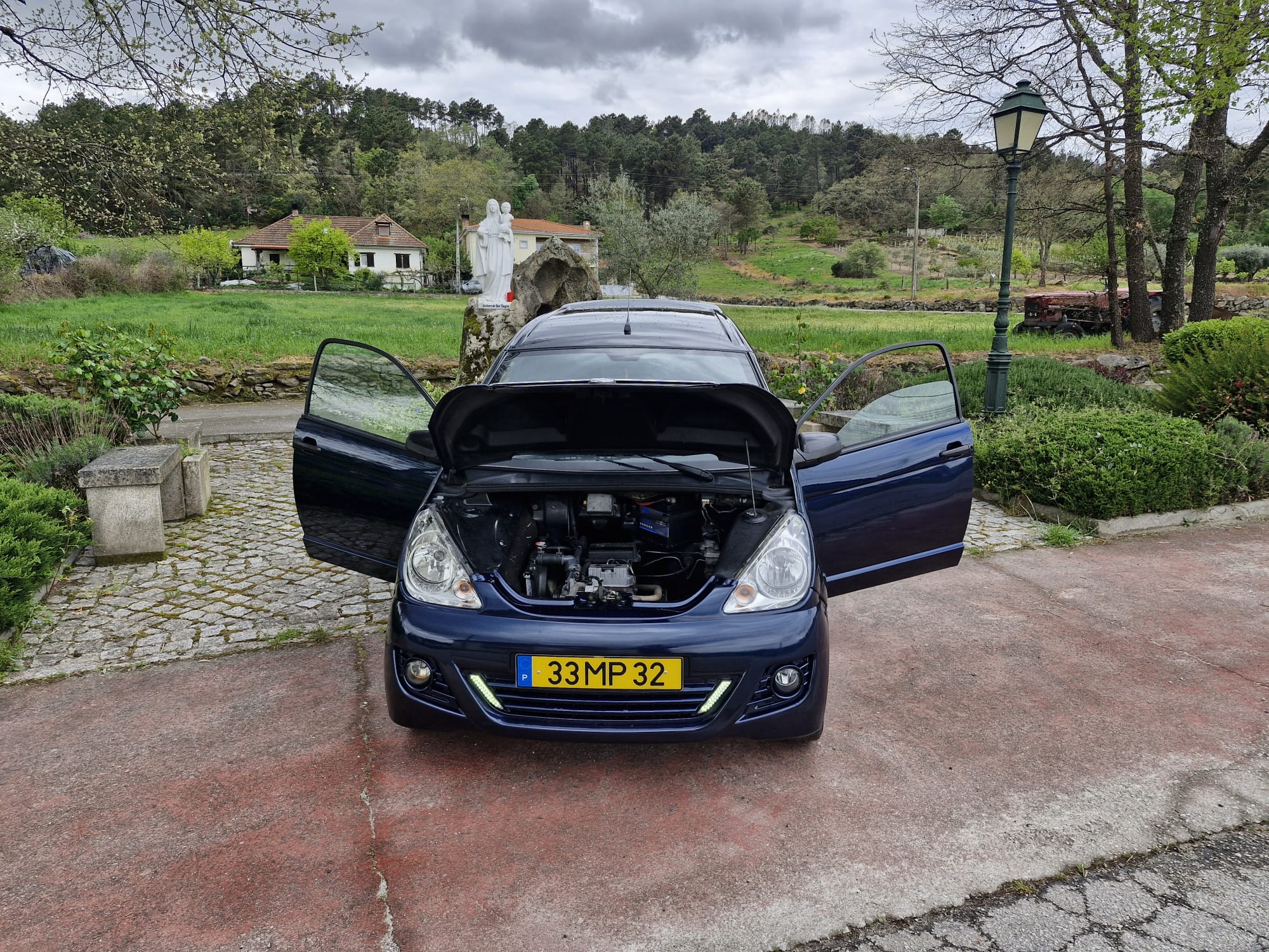 car