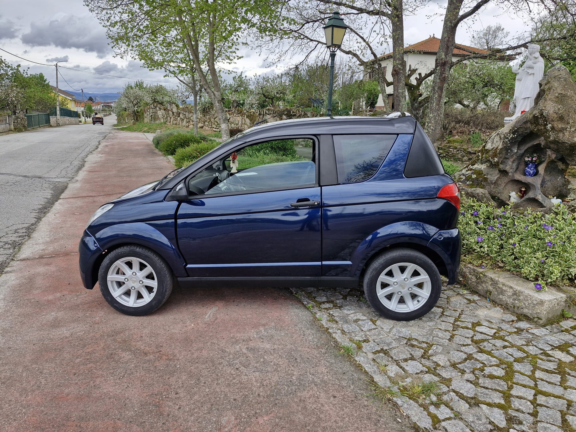 car