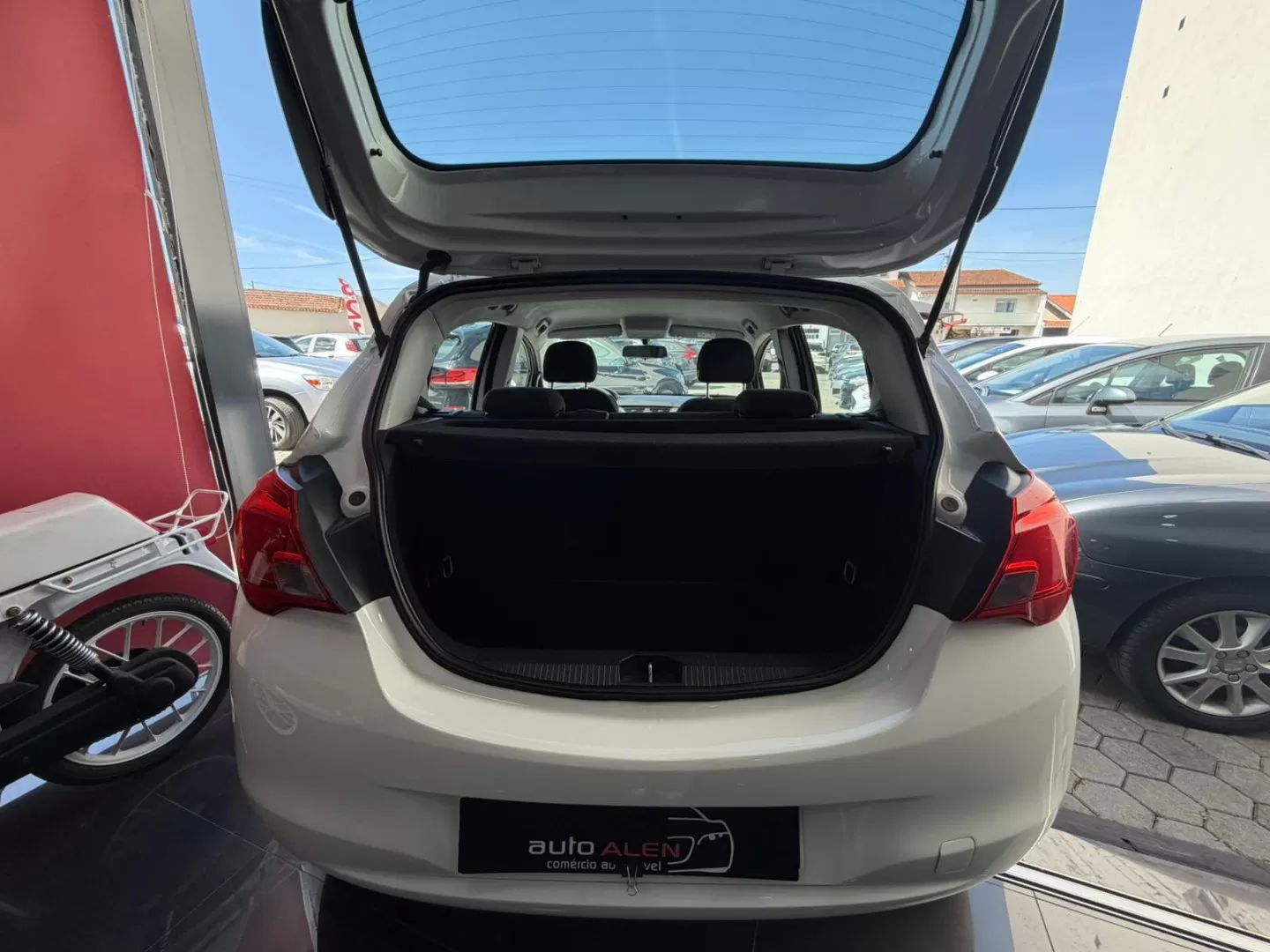 car