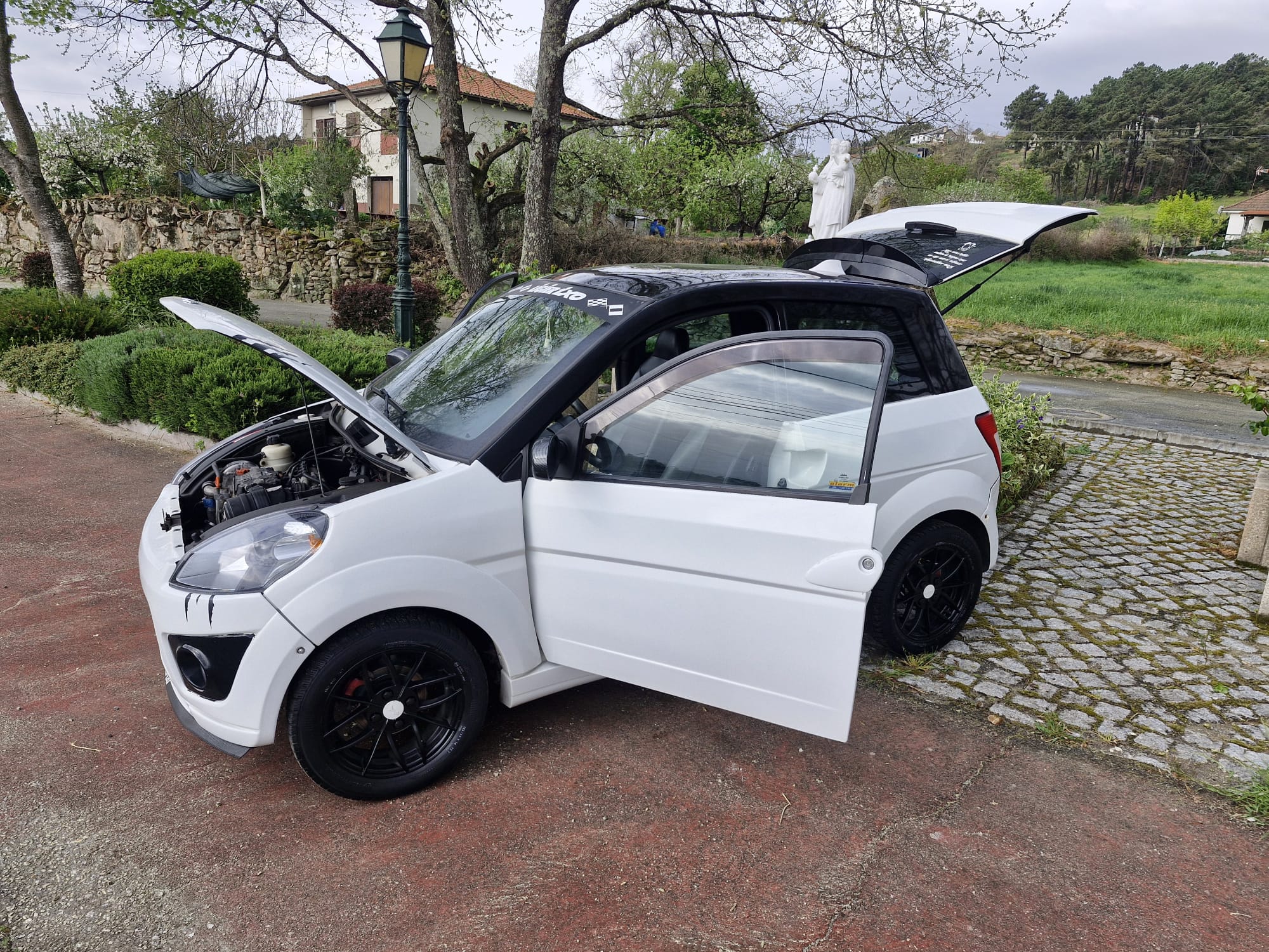 car