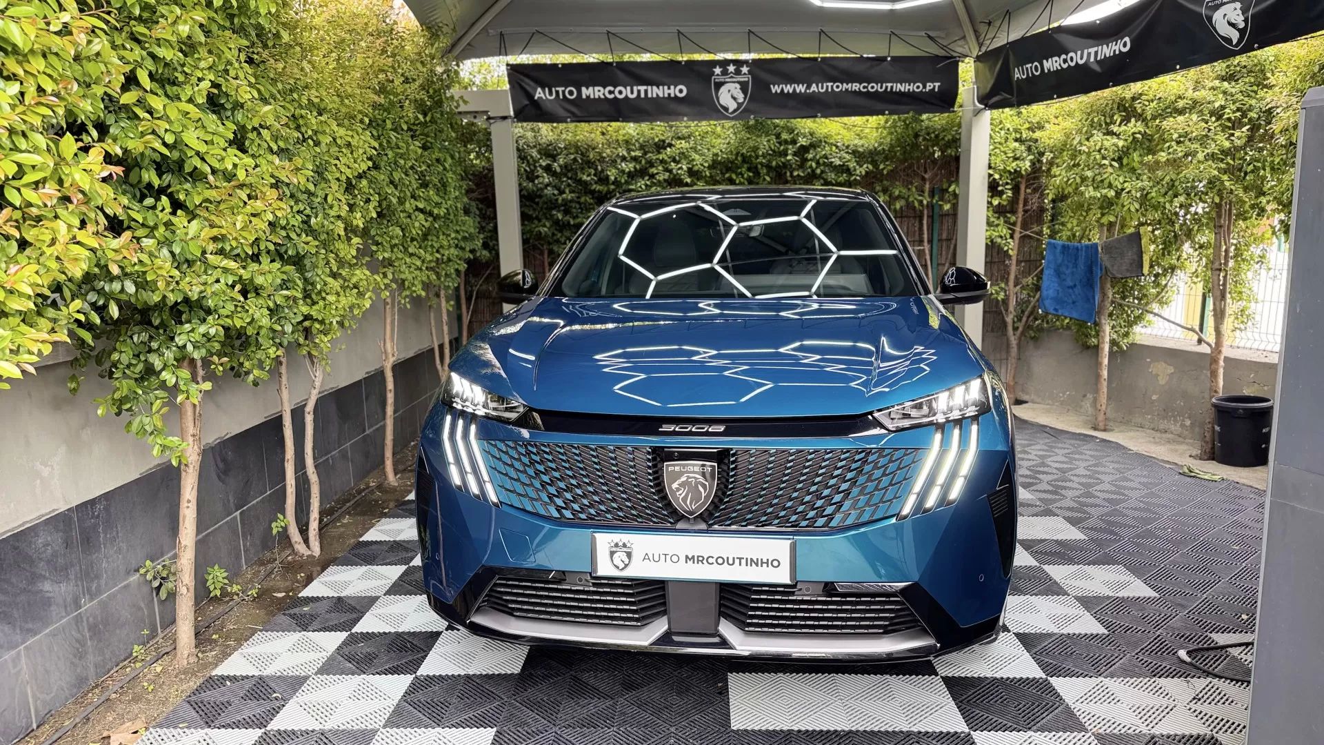 car