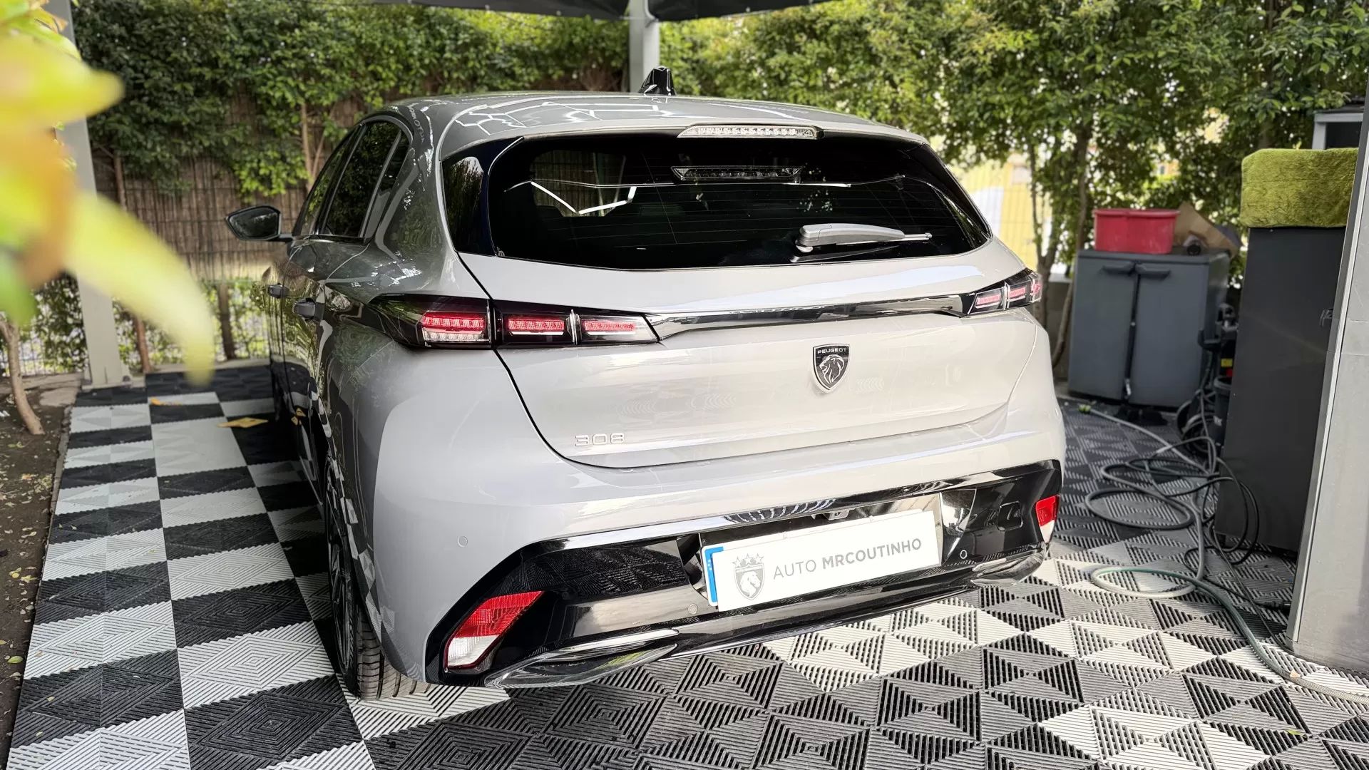 car