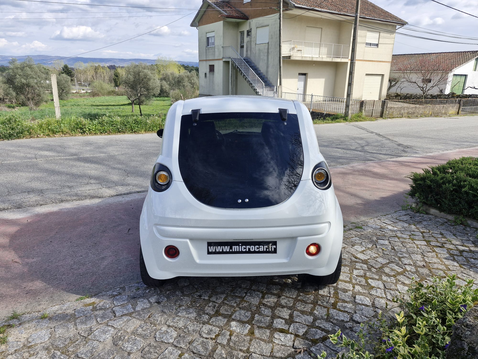 car