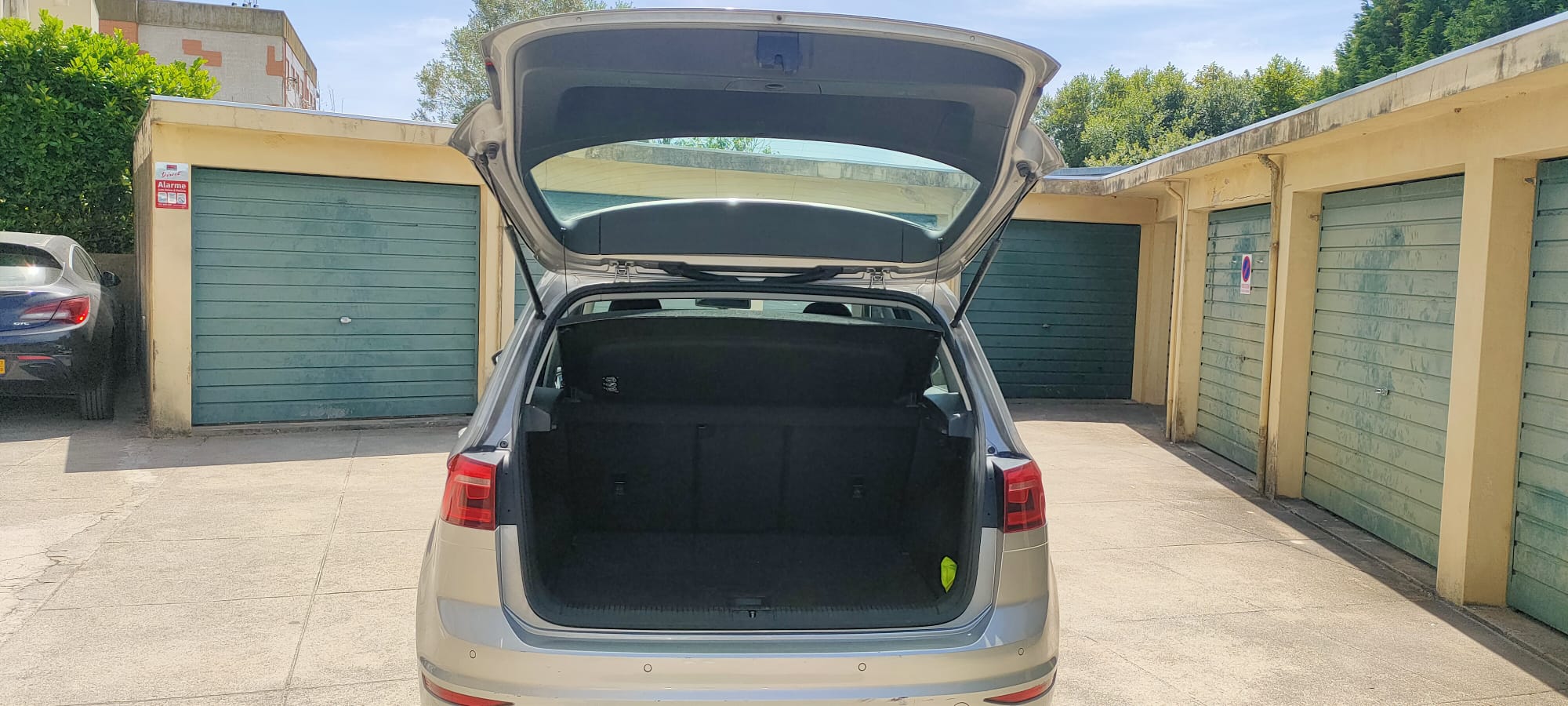 car